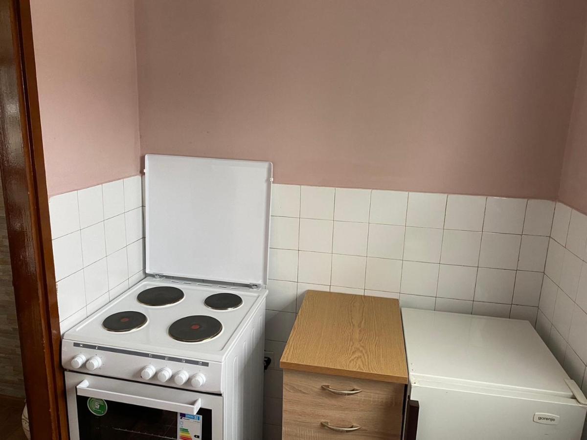Linden Apartment بلوزين المظهر الخارجي الصورة